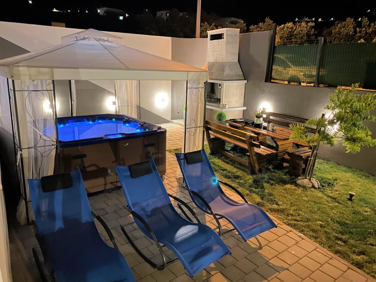 Lux Apartment Sea Shell With Jacuzzi Makarska Dış mekan fotoğraf