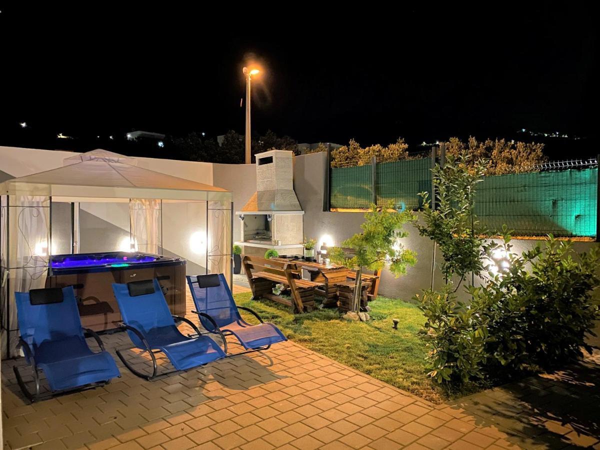 Lux Apartment Sea Shell With Jacuzzi Makarska Dış mekan fotoğraf
